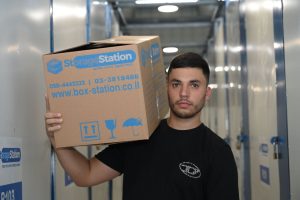 לוגו עיתון מעריב